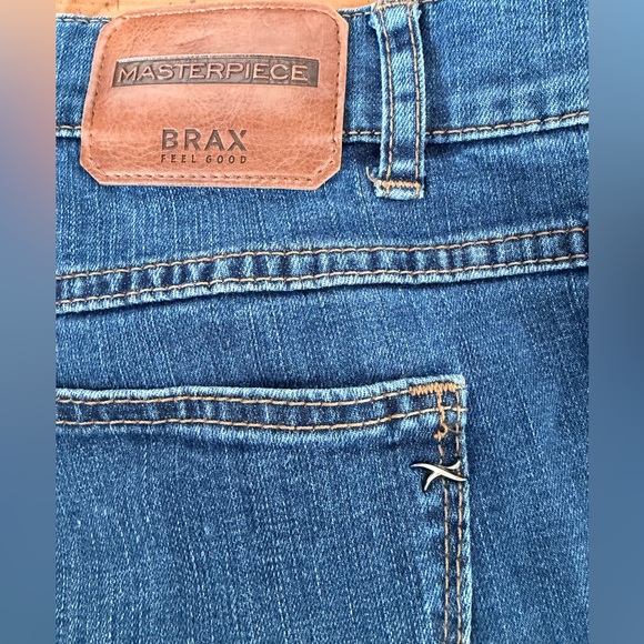 NOT FOR SALE - Picture 4 of 12